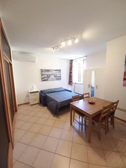 Ferienwohnung Il Nido Di Silvia A Due Passi Dal Teatro Rossini Pesaro Exterior foto
