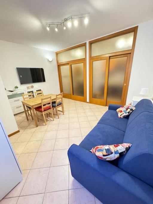 Ferienwohnung Il Nido Di Silvia A Due Passi Dal Teatro Rossini Pesaro Exterior foto
